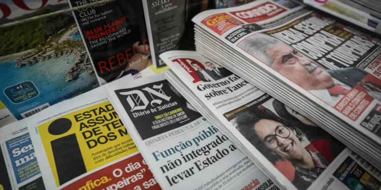 Confiança em notícias em Portugal cai 10 pontos em 10 anos