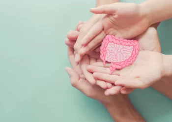 Melhore a saúde dos intestinos com quatro hábitos simples