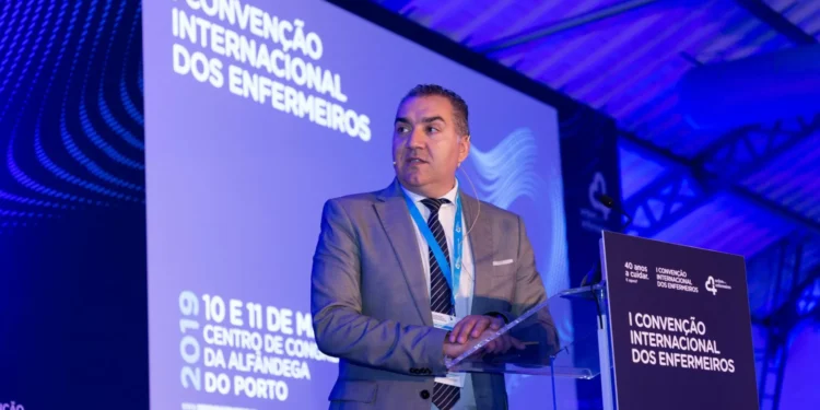 Enfermeiros saúdam recondução da ministra da Saúde: “Estabilidade”