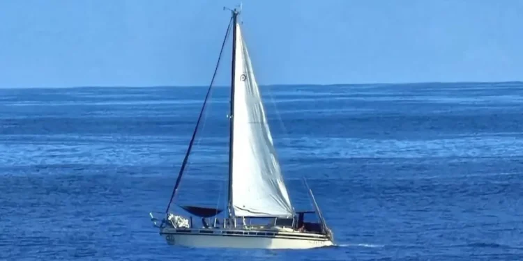 Marinha e PJ apreendem 1.650 quilos de cocaína em alto mar. Veja o vídeo