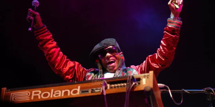 Morreu Sly Stone, pioneiro do funk. Tinha 82 anos