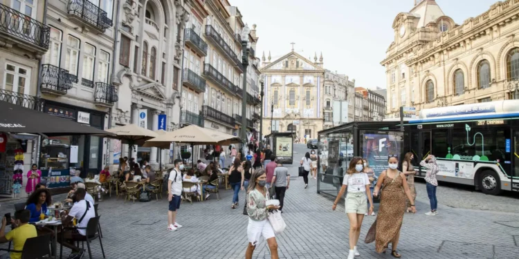 Sanções pesadas para combater ‘botellon’ no Porto? “Não resolve” fenómeno