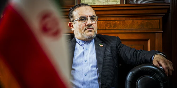 Irão não sabia sobre aviões dos EUA nas Lajes, mas vai questionar Governo