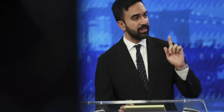 “Comunista lunático”. Trump critica vencedor das primárias democratas em Nova Iorque