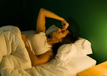 Atenção! Este perigo noturno (oculto) pode levar a doenças cardíacas