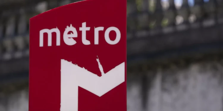 Circulação na linha Vermelha do metro interrompida entre Aeroporto e Bela Vista