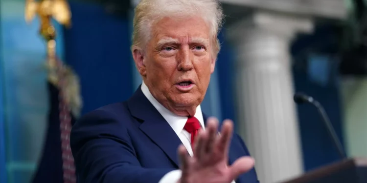 Donald Trump quer mudar a receita da Coca-Cola nos EUA