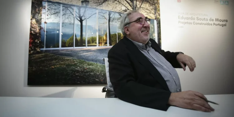 Arquiteto Eduardo Souto de Moura distinguido no Japão