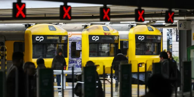 Circulação na Linha de Cascais suspensa entre Alcântara Mar e Cais do Sodré