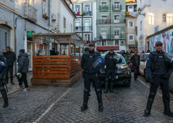 “Lisboa vai-se transformando num imenso bar aberto de álcool e droga, que gera violência e insegurança”