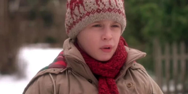 Leiloados objetos “místicos” do cinema (incluindo chicote dado a Diana)