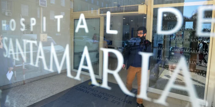 Costureiras do Santa Maria dão nova vida a peças (que iriam para o lixo)