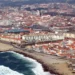 Dois jovens e dois nadadores-salvadores resgatados do mar em Espinho