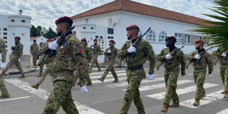 Cerca de 200 militares do Exército e Marinha partem para a Roménia na 7.ª força nacional