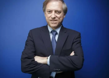 Diretor clínico do Santa Maria diz nada saber sobre a sua substituição