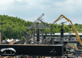 Mais de 850 DJ atuam desde hoje para 400 mil pessoas no Tomorrowland