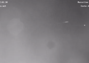 “Espetacular”. Meteoro avistado no céu durante a noite: Também viu?