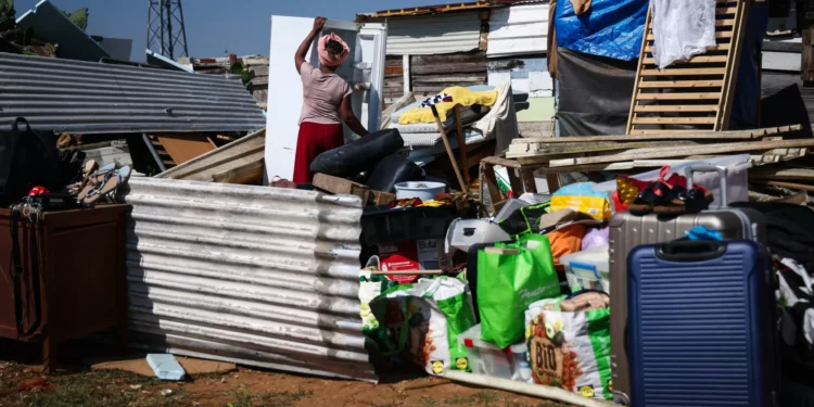 Loures diz que serviços sociais apoiam 14 das 36 famílias desalojadas