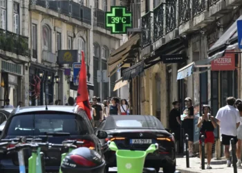 AM de Lisboa recomenda adaptação dos horários de trabalho ao calor