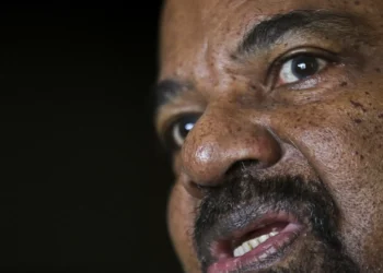 Angola devia “recuar para melhor avançar” disse Bonga