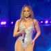 Sensualidade em dose máxima: como Jennifer Lopez voltou a assumir o trono fashion da música pop