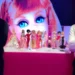 Designers de vestidos da Barbie morrem em acidente de viação