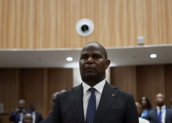 Presidente de Moçambique hoje em Lisboa (conversão da dívida na agenda)