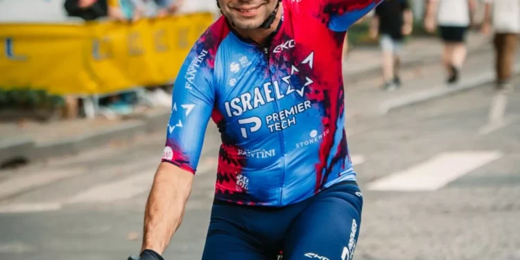 Luso-israelita pedala na Tour, meses após ser libertado pelo Hamas