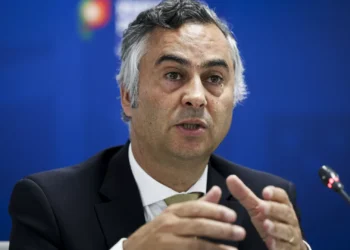 Apoio a deslocados é incentivo para professores irem para zonas carenciadas