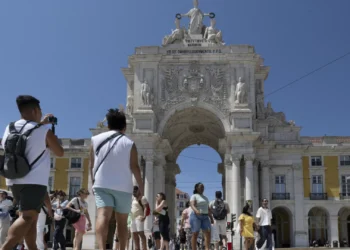 AM de Lisboa recomenda mitigação dos “efeitos negativos do turismo”