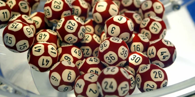 Euromilhões sem totalistas. Para Portugal vêm prémios de 1.195 euros