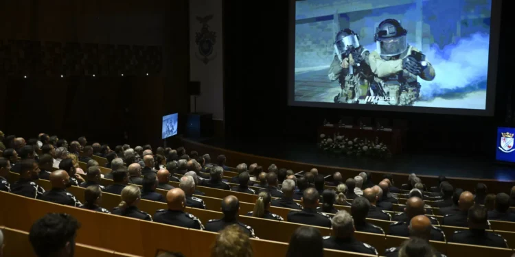 MAI promete reforço de meios e melhoria das infraestruturas da PSP e GNR