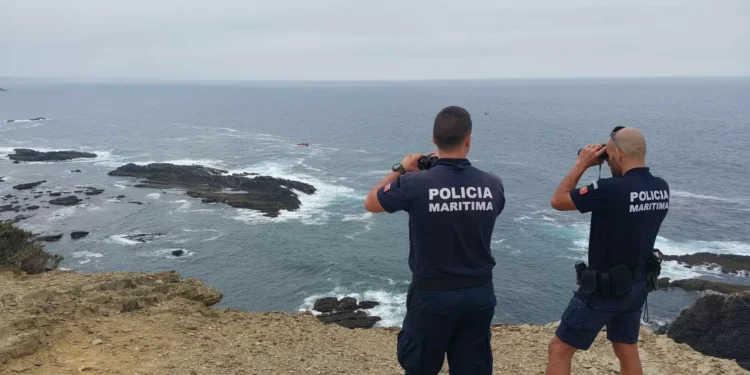 Buscas por pescador submarino desaparecido em Aljezur suspensas