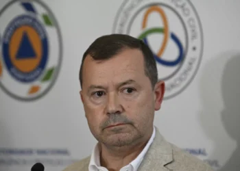 Secretário de Estado admite “alguma descoordenação” no combate aos fogos