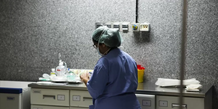 Jovens profissionais de saúde entregam ao Governo plano para reter talento no SNS