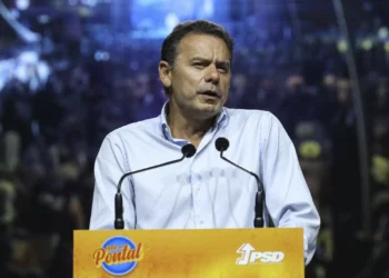 Estrangeiros? Não seria “normal” juízes do TC fazerem “juízos políticos”