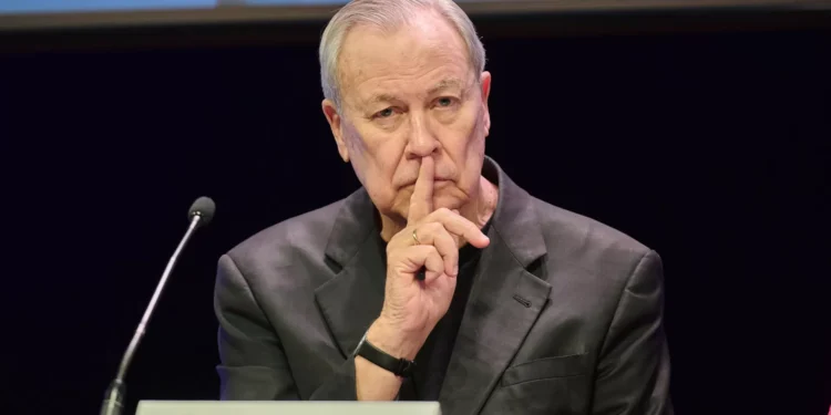 Morreu o encenador Bob Wilson, que deu vida aos palcos de teatro e ópera