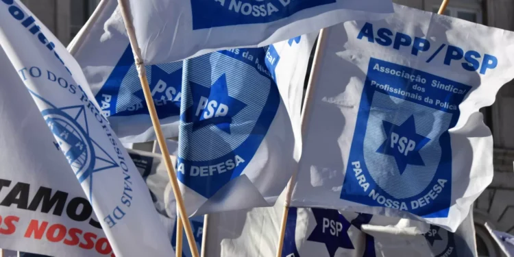 Agentes em ‘burnout’ na ilha das Flores e com falta de material