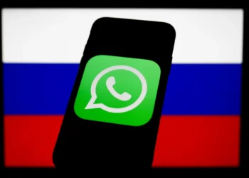 Rival russa do WhatsApp estará em todos os telemóveis vendidos no país
