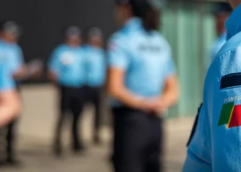 “Pressão na fronteira”? Portugal vai ter “contentores” para imigrantes