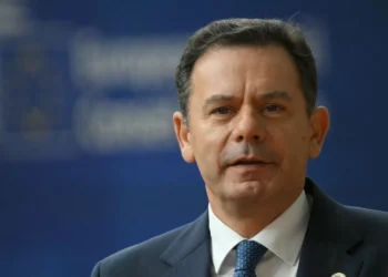 Portugal em “esforço” mas não pede ajuda: “Fá-lo-emos quando for preciso”