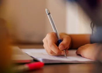 Professores exigem discussão sobre reforma do Ministério da Educação