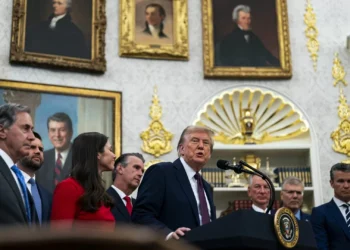 “Fake news”: ​Trump nega problemas de saúde após rumores nas redes sociais