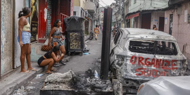 MP do Rio pede câmeras usadas por policiais em Operação Contenção