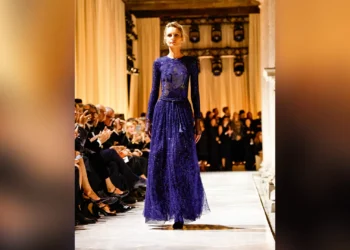 Armani prepara transição com desafio de manter a elegância atemporal de seu criador