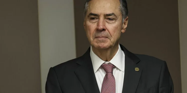 Barroso nega que sanções dos EUA pesaram na decisão de sair do STF