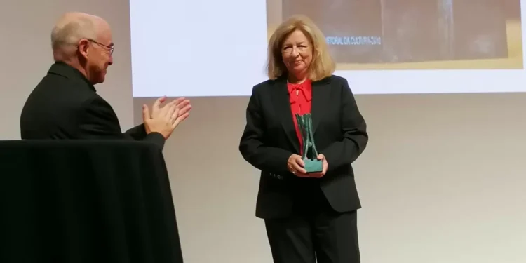 “Muitas das coisas que fiz não as procurei”, diz Leonor Beleza