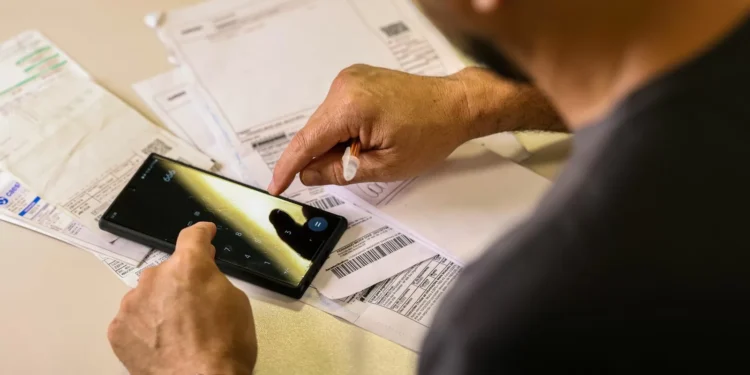 Elevação da Selic tira acesso ao crédito imobiliário, diz setor