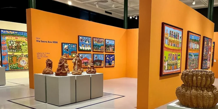 Exposição em Fortaleza retrata vida e obra de Antônio Poteiro