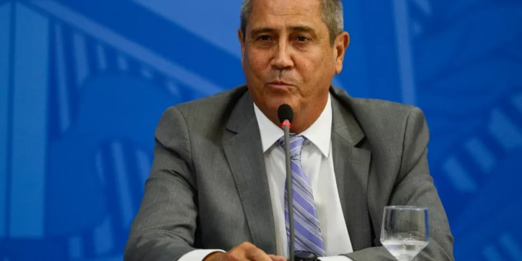 Braga Netto apresenta recurso ao STF e aponta falta de imparcialidade